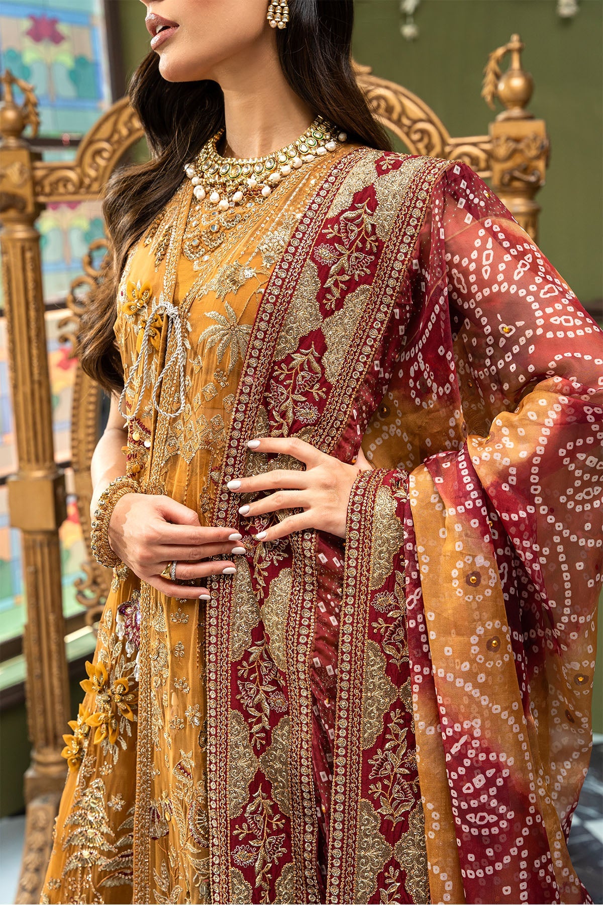 Zawiya suit