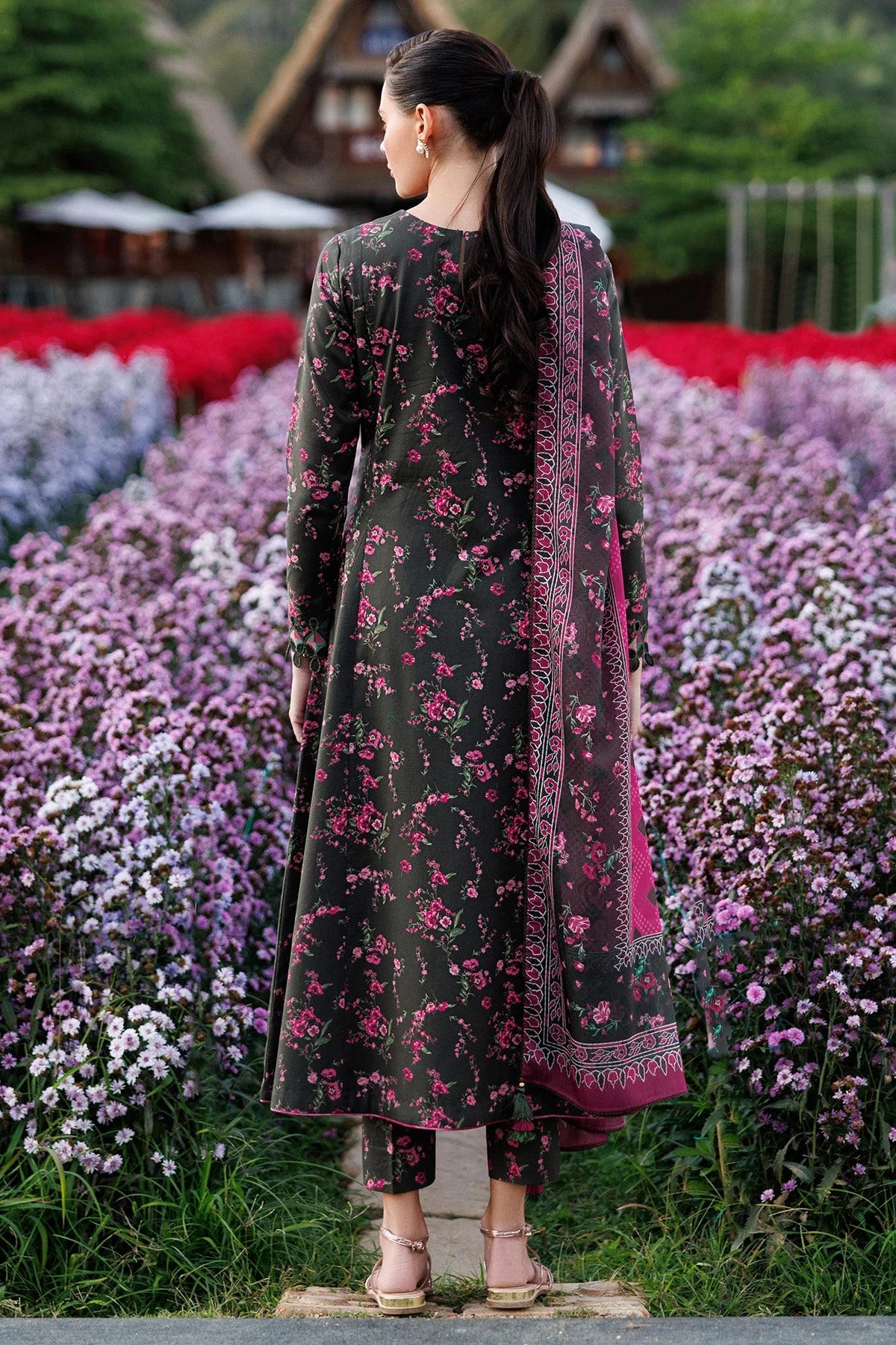 Sania Lawn Suit (Black)